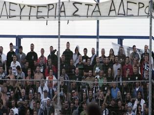 Φωτογραφία για Το ξέσπασμα του προφυλακισμένου οπαδού