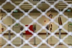 ΠαΣοΚ και ΔΗΜΑΡ κρατούν αποστάσεις από τον  Χατζηδάκης