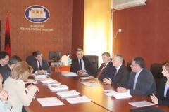 Η Επιτροπή Εξωτερικών Υποθέσεων της αλβανικής βουλής πήρε προς εξέταση το ψήφισμα των τσάμηδων