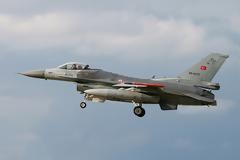 Έπεσε τουρκικό F-16