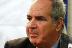Δένδιας: Δεν σε δέχομαι στο γραφείο μου - Παναγούλης: Εύχομαι να μην έχετε την τύχη του αμερικανού πρέσβη