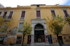 Παράνομη σύνδεση της Βίλας Αμαλία με το δίκτυο της ΔΕΗ