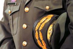 Μαζική φυγή ταξιάρχων-συνταγματαρχών και τα εφιαλτικά σενάρια νέων περικοπών