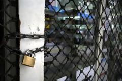 Αλλαγές στο άρθρο 99 εξετάζει η κυβέρνηση