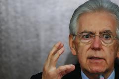 «Οι Έλληνες, πλέον, έχουν γονατίσει» υποστηρίζει ο Μόντι