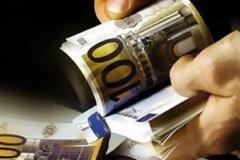Στα 360 ευρώ το επίδομα ανεργίας για τους ελεύθερους επαγγελματίες