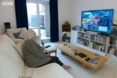 Μία 85χρονη παίζει video games με την... 94χρονη θεία της!