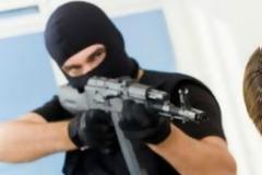 Ληστεία με καλάσνικοφ σε βενζινάδικο