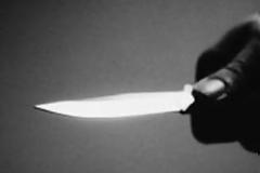 Κυκλοφορώ και οπλοφορώ στους δρόμους της Αθήνας.. Αφγανοί μαχαιροβγάλτες έκοβαν βόλτες στο κέντρο..