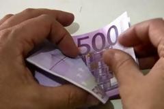 Κομπίνα σε τράπεζα - Χορηγούσαν στεγαστικά δάνεια σε... ανύπαρκτους Πακιστανούς