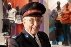 Υποψήφιος στην Eurovision ετών... 94!