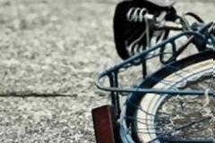 Ζητούνται πληροφορίες για τροχαίο δυστύχημα με ποδηλάτη στη Λεωφόρο Λαυρίου