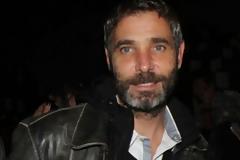Δηλώνει υπέρ των γάμων των ομοφυλοφίλων