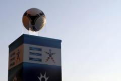 Όλοι θέλουν κάτι… απ’ όλους