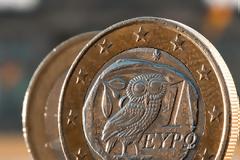 Μήνυμα αναγνώστη: Δεν έχουμε λεφτά ούτε για ψωμί, κατέστρεψαν την ελληνική οικογένεια