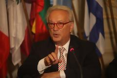 Χ. Σβόμποντα: «Μια χώρα δεν μπορεί να μεταρρυθμιστεί μόνο από τα πάνω»