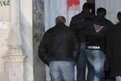 Άπλετο φως στον τραυματισμό των δύο νεαρών ζητούν οι αστυνομικοί στην Κρήτη.