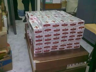 Φωτογραφία για Φθιώτιδα: Τους έπεσαν 2.640 πακέτα λαθραίων τσιγάρων