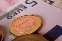 Έκαναν παράνομο έρανο και ταυτόχρονα έκλεβαν!