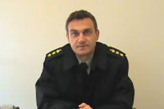 Μαζέψτε τον ...Εκτός και αν έχουμε βαρέσει διάλυση και στις Ε.Δ ...