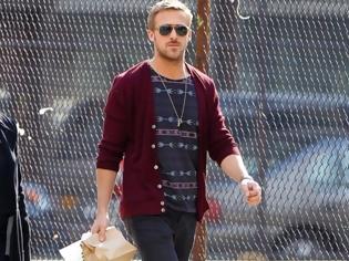 Φωτογραφία για Το street look του Ryan Gosling