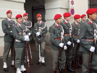 Φωτογραφία για Αυστρία: H στρατιωτική θητεία επηρεάζει το εκλογικό σώμα
