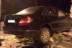 Ασύλληπτο τρακάρισμα στο Ηρώο Χολαργού