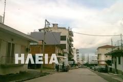 Ηλεία: Πενταμελής οικογένεια αλλοδαπών ψάχνει φαγητό στα σκουπίδια