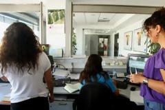 Δεν θα αφαιρείται η εξάμηνη άδεια μητρότητας από το εννεάμηνο ανατροφής