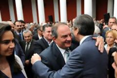 Τι συμβαίνει στις σχέσεις Κώστα Καραμανλή - Αντώνη Σαμαρά...???