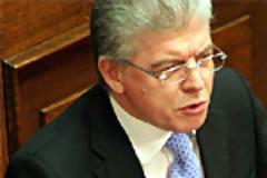 Λυκουρέντζος: 'Υπέρ - διευθυντές' στο ΕΣΥ