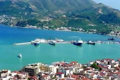 Ξεπέρασε το 1 δισ. ο αριθμός των τουριστών το 2012