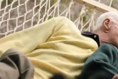 Το άδοξο τέλος ενός γεροντοέρωτα - 95χρονος Τρικαλινός «κλέφτηκε» με 60χρονη, αλλά...