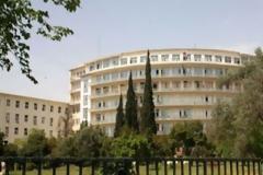 Πάρκινγκ το ελικοδρόμιο του ΚΑΤ