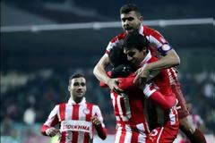 ΠΡΩΤΟΣ... ΠΑΝΤΟΥ Ο ΘΡΥΛΟΣ!