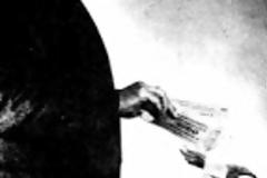 Στις 30 Γενάρη 1933 ο Χίτλερ ορκίζεται καγκελάριος