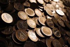Απίστευτη τραγωδία σε τράπεζα: Σκοτώθηκε υπάλληλος security όταν τον καταπλάκωσαν... κέρματα!