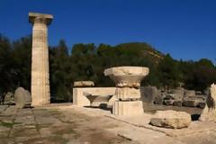 Εντυπωσιακή αναστήλωση στο ναό του Διός στην αρχαία Ολυμπία