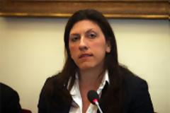 Έξαλλη η Κωνσταντοπούλου με τον Μαρκογιαννάκη γιατί δεν της έδωσε τον λόγο!