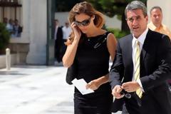 Κανονικά σε διαθεσιμότητα η σύζυγος του πρώην υπουργού Α. Λοβέρδου