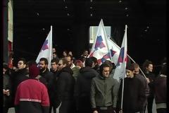 Μπλόκο του «ΠΑΜΕ» στο πλοίο Πελαγίτης στο λιμάνι Μυτιλήνης