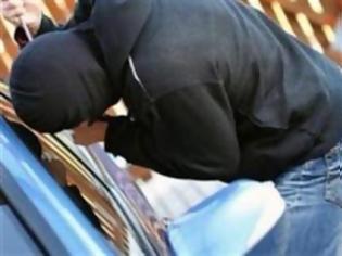 Φωτογραφία για Πάτρα: Συνελήφθη 29χρονος Μαροκινός για διαρρήξεις οχημάτων