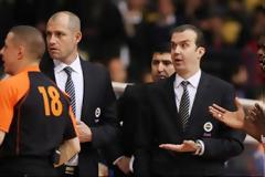 ΠΙΑΝΙΤΖΑΝΙ : ΟΙ ΠΑΙΚΤΕΣ ΜΟΥ ΔΕΝ ΠΑΡΑΔΟΘΗΚΑΝ