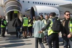 Άλλοι 906 παράνομοι μετανάστες επέστρεψαν στις χώρες τους