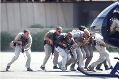 ΑΠΟΚΑΛΥΨΗ ΣΟΚ...Οι δολοφόνοι της «Blackwater» φυλάνε την Βουλή!