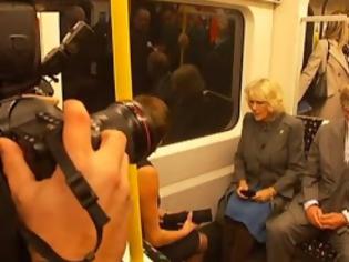 Φωτογραφία για O Πρίγκιπας Κάρολος ταξιδεύει με το μετρό και σοκάρει τους επιβάτες [video]