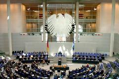 Ματαιώθηκαν τα «μαθήματα λιτότητας» προς τους Γερμανούς βουλευτές!