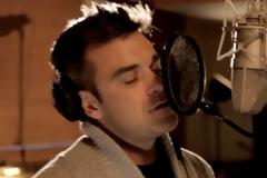 Δείτε το καινούριο βιντεοκλίπ του Robbie Williams