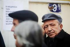Που απευθύνονται οι συνταξιούχοι ΟΓΑ που δεν πληρώθηκαν τη σύνταξη Φεβρουαρίου