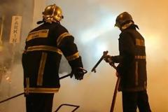 Καταστροφική πυρκαγιά σε πιτσαρία στο Ηράκλειο